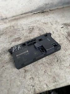 MERCEDES-BENZ E W211 Türsteuergerät vorne links 2118208185 3.20 Diesel 17470720