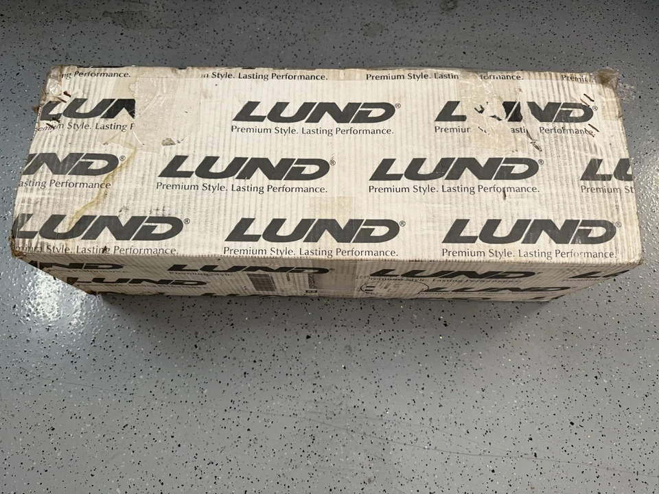 Lund Rock Rail Paso Corto 2 piezas Parte # 26410025 Foto 2 de 3