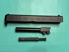 USED GLOCK 17 GEN 5 COMPLETE SLIDE BARREL GUIDE ROD SPRING FRONT SERRATIONS 9MM