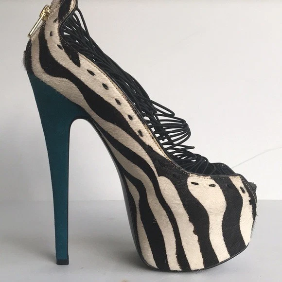 Zapatos de tacón London Trash Crush talla 7,5 pelo de becerro cebra punta abierta plataforma nuevos sin caja Foto 3 de 4