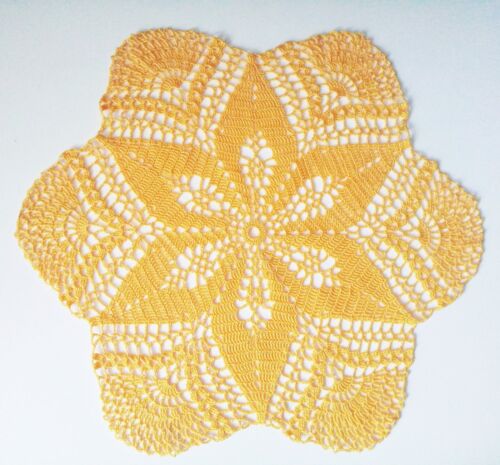 Napperon jaune fait main crochet napperon décoration table basse nappe jaune  - Photo 1/7