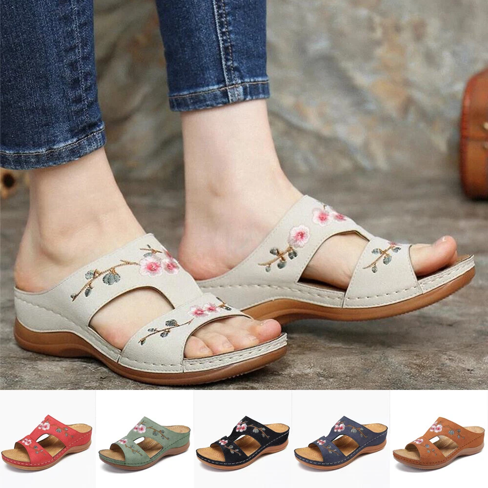 New Arrival Sandals High-Quality Women's Sandal Fashion Summer Women's  Comfort Slippers - China Design Walking Shoes and L V Sneaker for Men Women  price