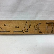 VINTAGE WOODEN FOOT/SHOE MEASURING STICK W/WIDTH SCALE