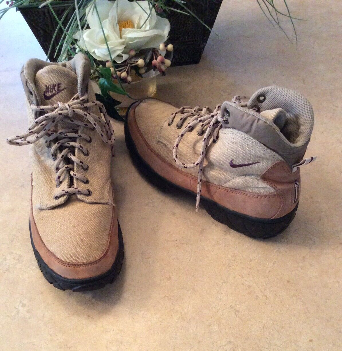 Vintage Nike ACG Boots Men