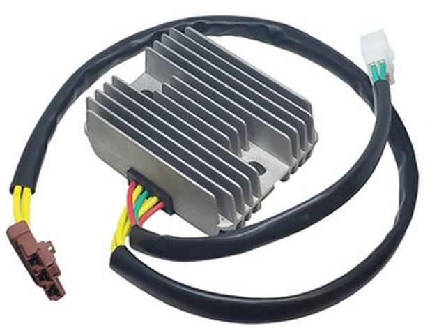 Régulateur de tension Aprilia pour résoudre les pannes de batterie Atlantic Scarabeo 05-08