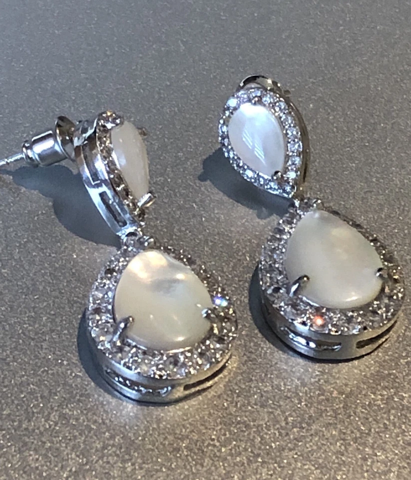 18k White Gold Plated Mother of Pearl Drop Earrings made w/ Swarovski Crystal - Image 2 of 4