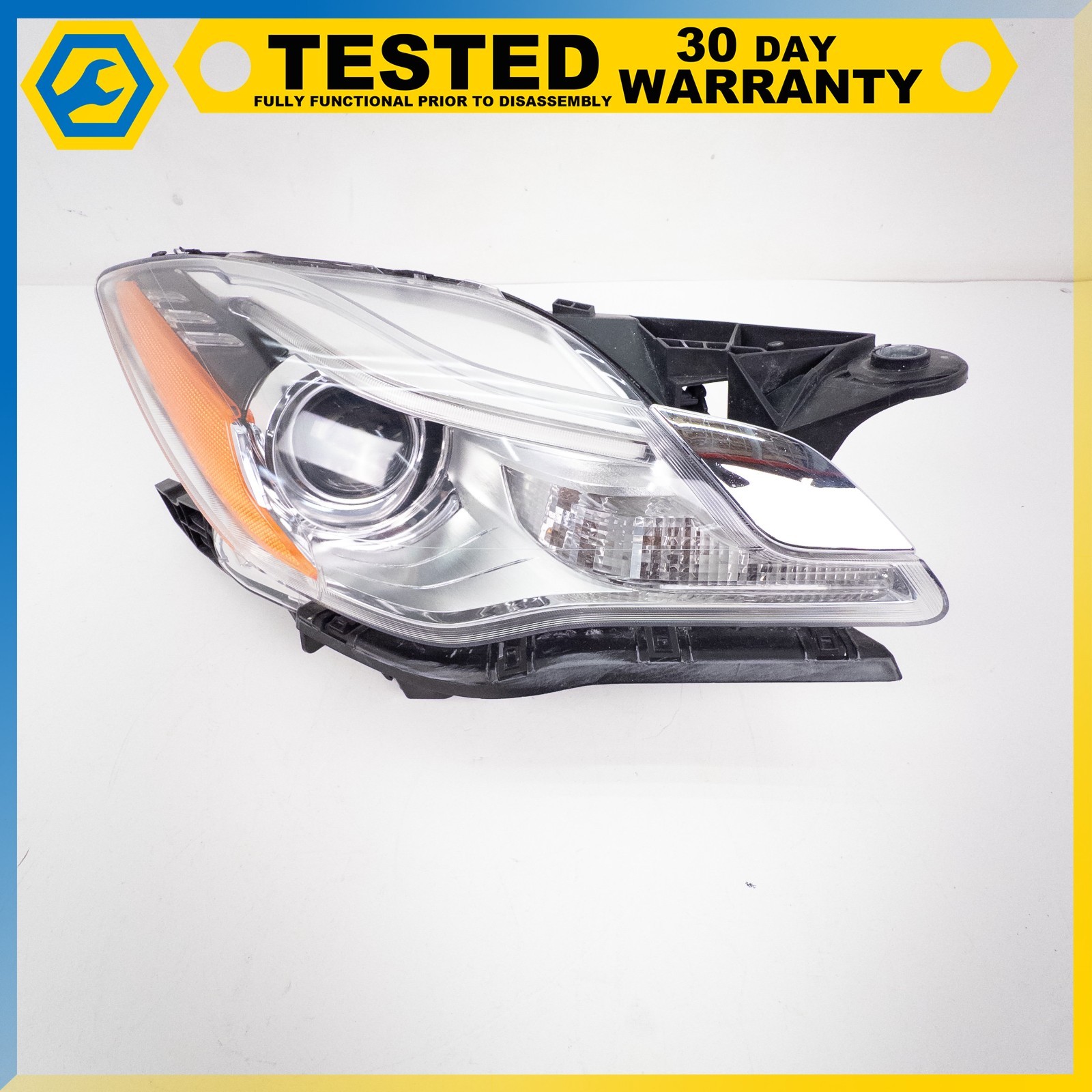 Maserati Quattroporte 2014-2017 Front Right Headlight
