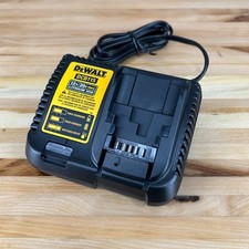Dewalt RAPID DCB115 Genuine 12/20V MAX FAST Battery Charger *USED ONCE TO TEST