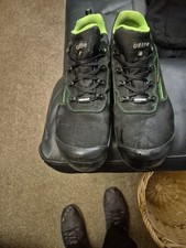 Base Safety Shoes Size 11uk Waterproof