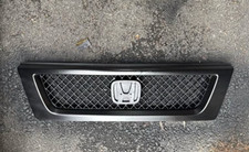 03-06 Honda Element Front Grille Oem