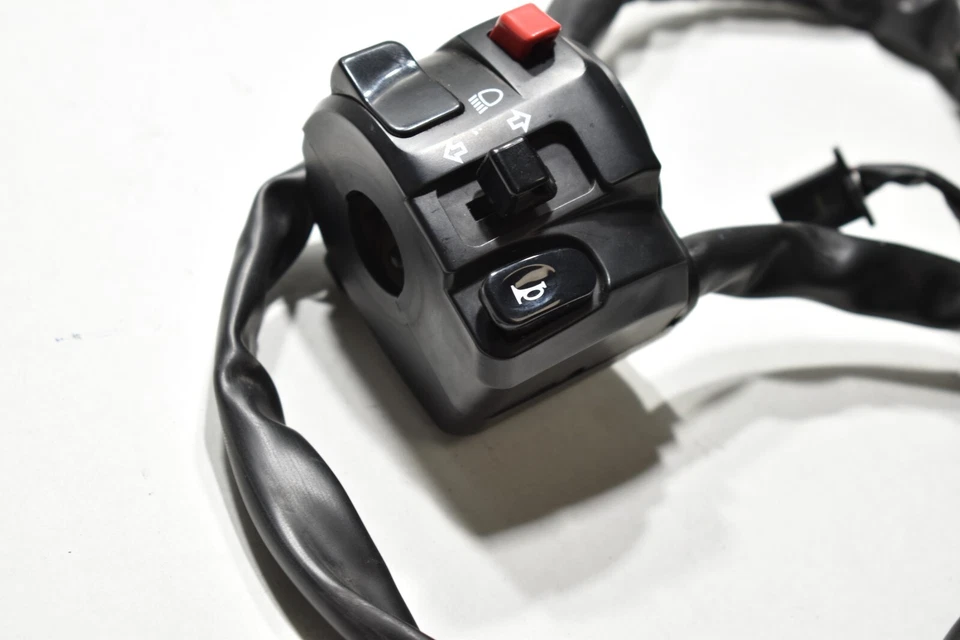 Conjunto de carcasa de control izquierdo Kawasaki Ninja EX650 2012-2016 Foto 3 de 4