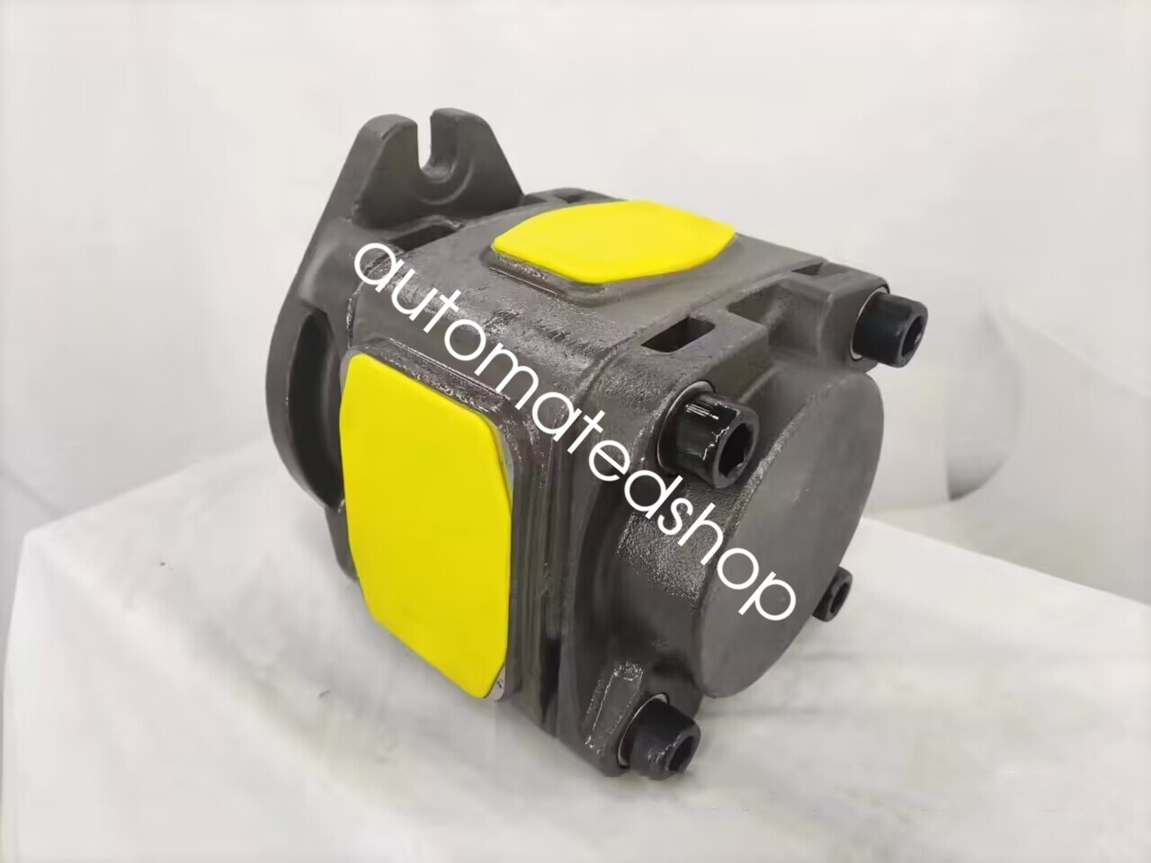 1PC NEW IPVP6-80-101 gear pump Shipping DHL or FedEX