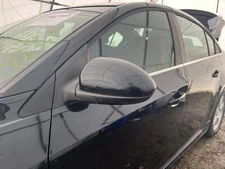 Used Left Door Mirror fits: 2012 Chevrolet Cruze Power non-heated opt DWY w/pain