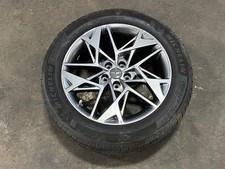 22 23 24 25 GENESIS GV70 WHEEL RIM 8 X 19 TWISTED SPOKE OEM C0.07