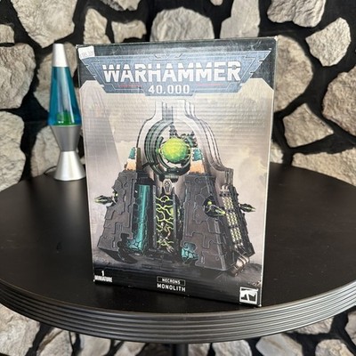 Games Workshop Warhammer 40K Necron Monolith