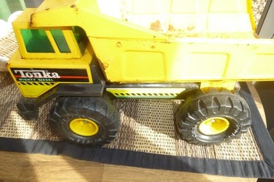Tonka Mighty Diesel Pressstahl Muldenkipper 70er Jahre Nr.179AE3 A/F