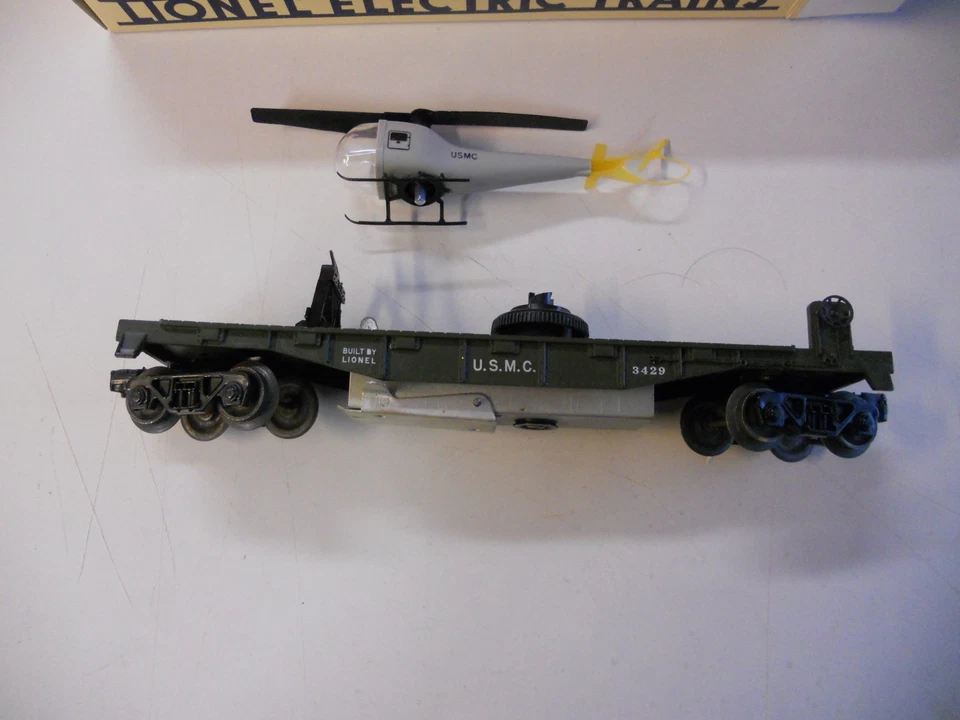 Lionel 3429 USMC Lauching Helicopter Car w/USMC copter, repo box, instr "RARE" - Image 2 of 4