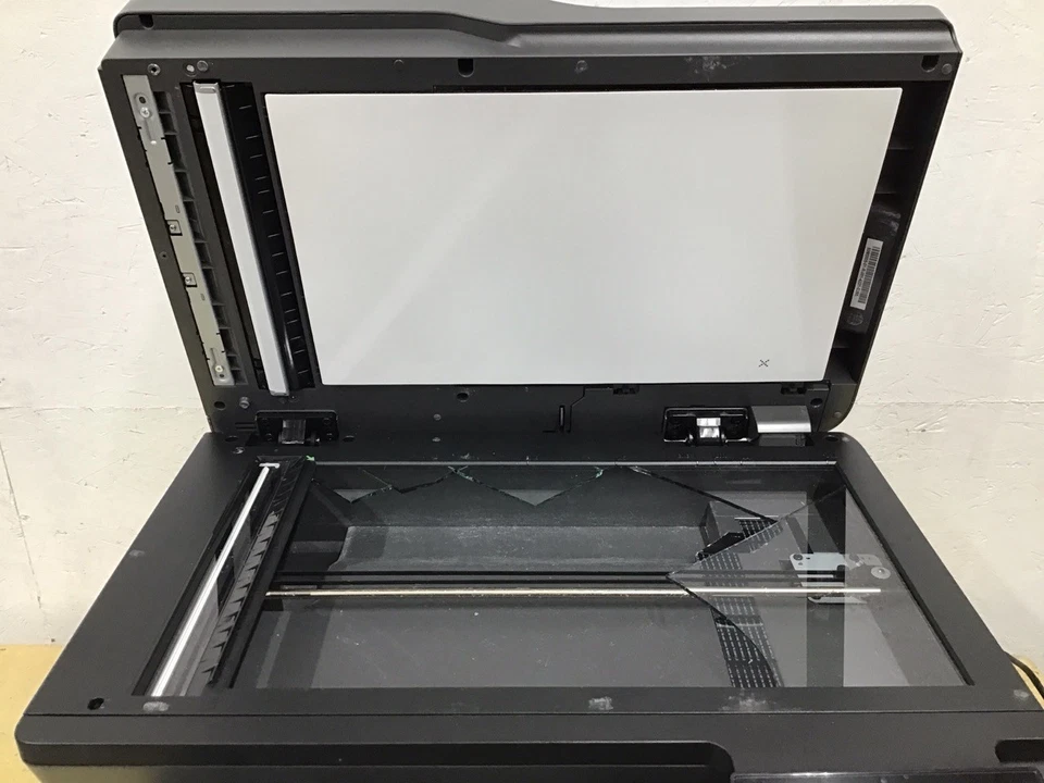 Lexmark CX532adwe MFP Color Laser Printer CRACKED SCANNER GLASS 50M7040 - Image 3 of 4