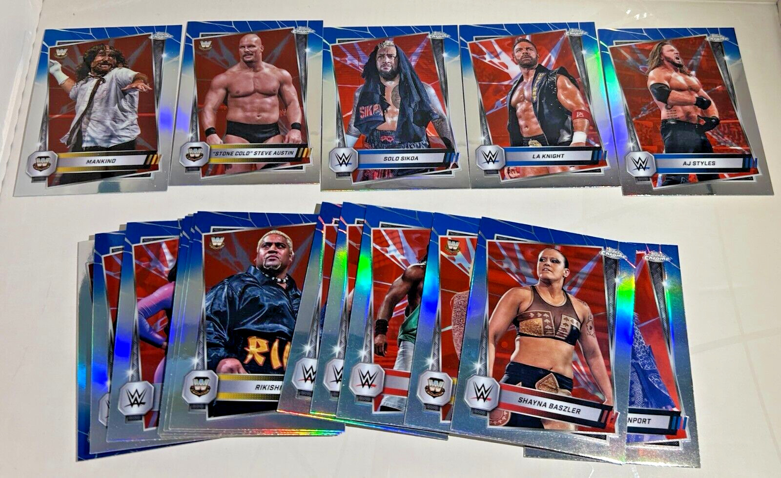 2025 Topps Chrome WWE Blue and Red Refractor Lot 18x Cards Stone Cold Solo Sikoa