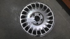 Used Wheel Fits 1999 Buick Lesabre 15x6 Aluminum Grade C