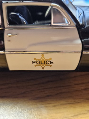 New Danbury Mint 1949 Mercury Police Cruiser - Picture 15 of 16