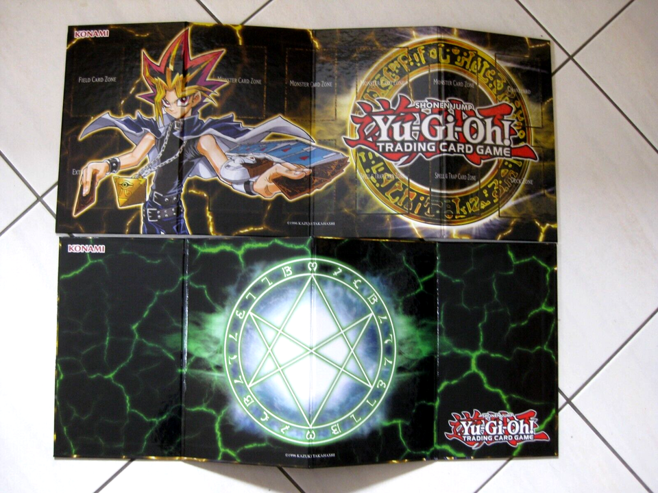 YU-GI-OH! Duel Power Spielfeld - Robustes Spielbrett/Playmat Mit Beliebten Charakteren
