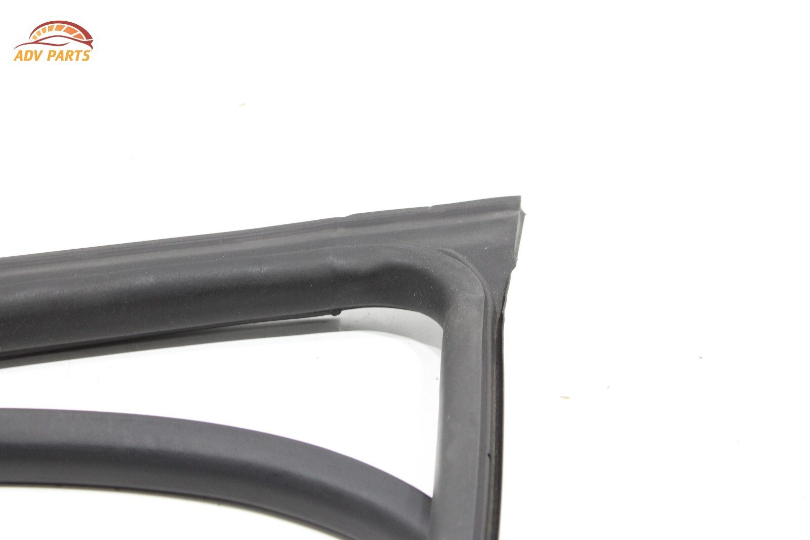 Maserati Levante 2017-2020 Front Right Door side seal