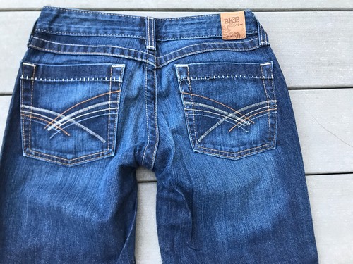 Beautiful BKE Jeans Capri Size 27 Plain 
