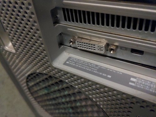 Apple Mac Pro A1289 Desktop ATI 5770 820-2482 3.2 QCX 16GB RAM - Afbeelding 3 van 7