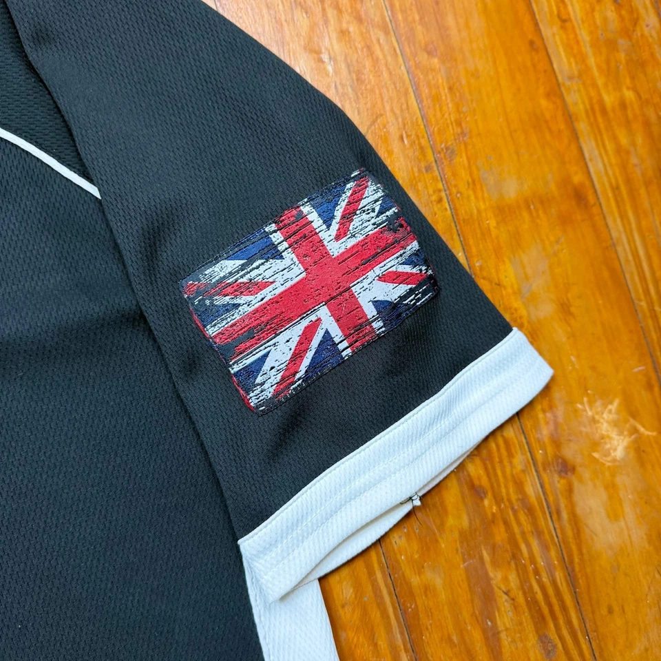 Camiseta The Ultimate Fighter Team Reino Unido para hombre talla 2XL negra azul UFC Tapout 2009 Foto 3 de 4