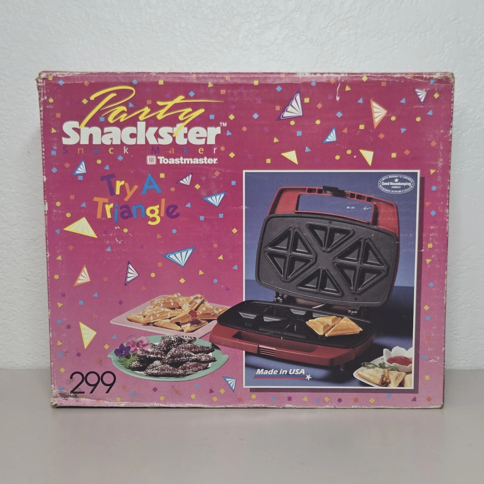 Toastmaster "Party" SNACKSTER VTG Snack Sandwich Maker #299 New In Sealed Box