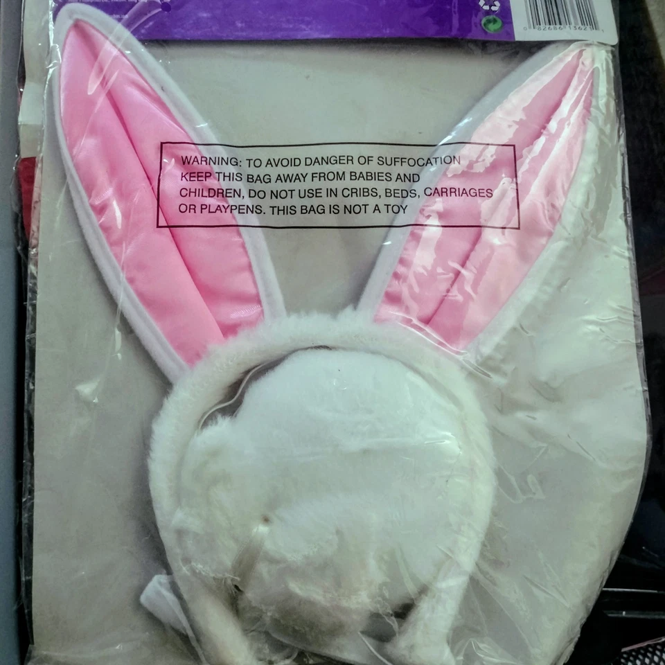 Nuevo Halloween Rubíes Playboy Conejito Disfraz Accesorios Set Juegos con disfraces Peludo Foto 3 de 3