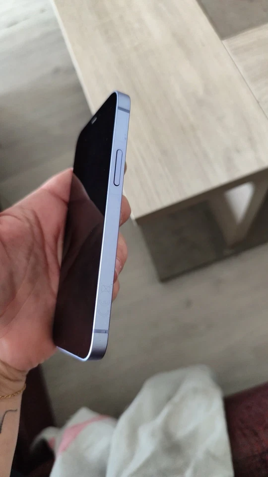 Apple iPhone 12 · 64GB, photo 4 sur 5