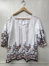 KINDRED Anthropologie White Embroidered Floral Peasant Blouse Tie Neck Womens PM