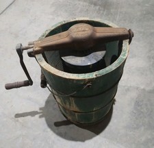 Vintage*Maid of Honor 4 qt Wooden/Wood Bucket Manual Crank Ice Cream Maker
