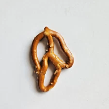 Rare Deformed Shape Pretzel Looks Like a the Howling Ghost mask scream Halloween