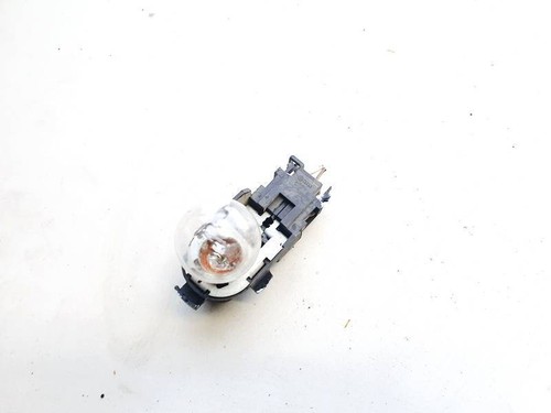 Volkswagen Golf Plus 2005 Front Indicator Bulb Holder 5m0945259, 9 #1829739-37