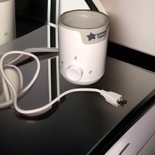 Tommee Tippee Easi-Warm Electric Bottle and Food Pouch Warmer Open Box