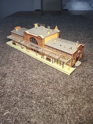 Faller N Scale 231703 Mittelstadt Main Train Station Bahnhof Fully