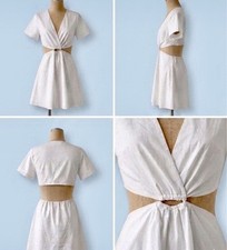 ZARA Women’s  White Cut Out Waist Short Sleeve V-neck Dress S EUC