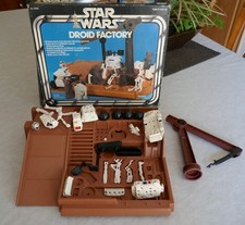 Vintage 1979 Star Wars DROID FACTORY  W Box   Not Complete  See Photos