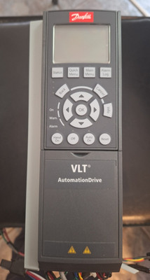 Danfoss 131F1952  VLT Automation Drive FC 300 4.0 KW / 5.5 HP, 380 - 500 VAC, IP
