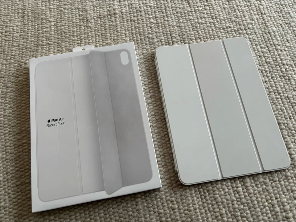 Apple iPar Air Smart Folio Schutzhülle / Hülle Weiß White