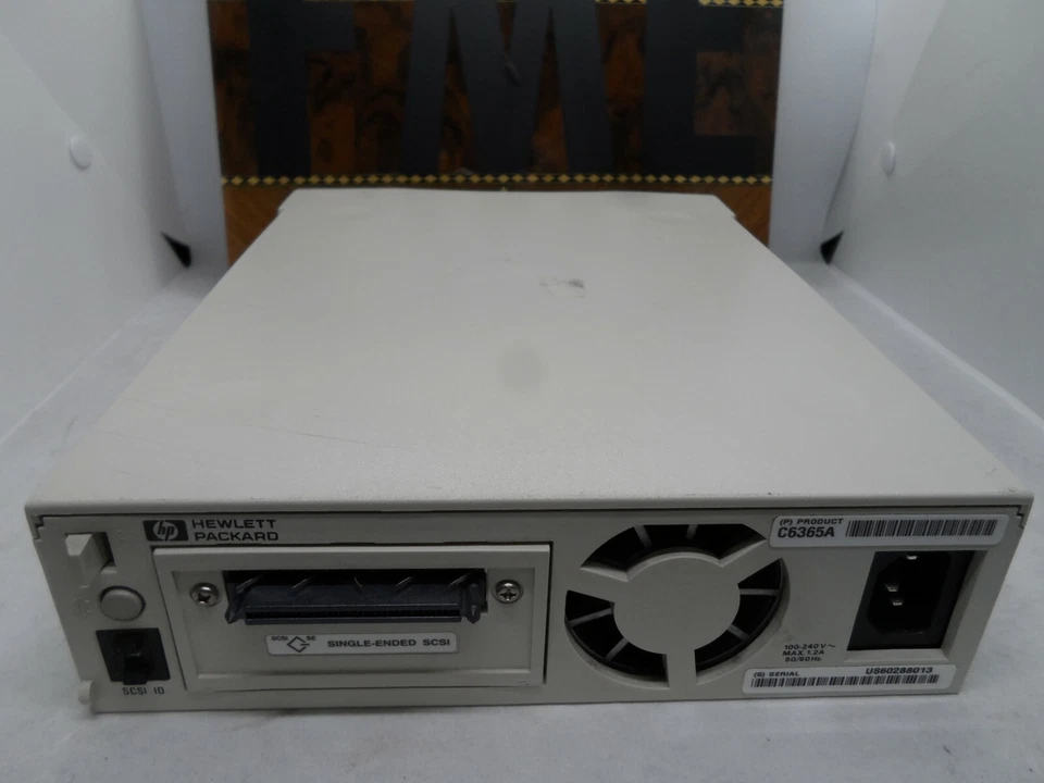 HP 12/24GB DAT SURESTORE DDS3 SCSI IN SMART ARRAY C6365-60002 C6365-69002 c6365a - Image 2 of 3