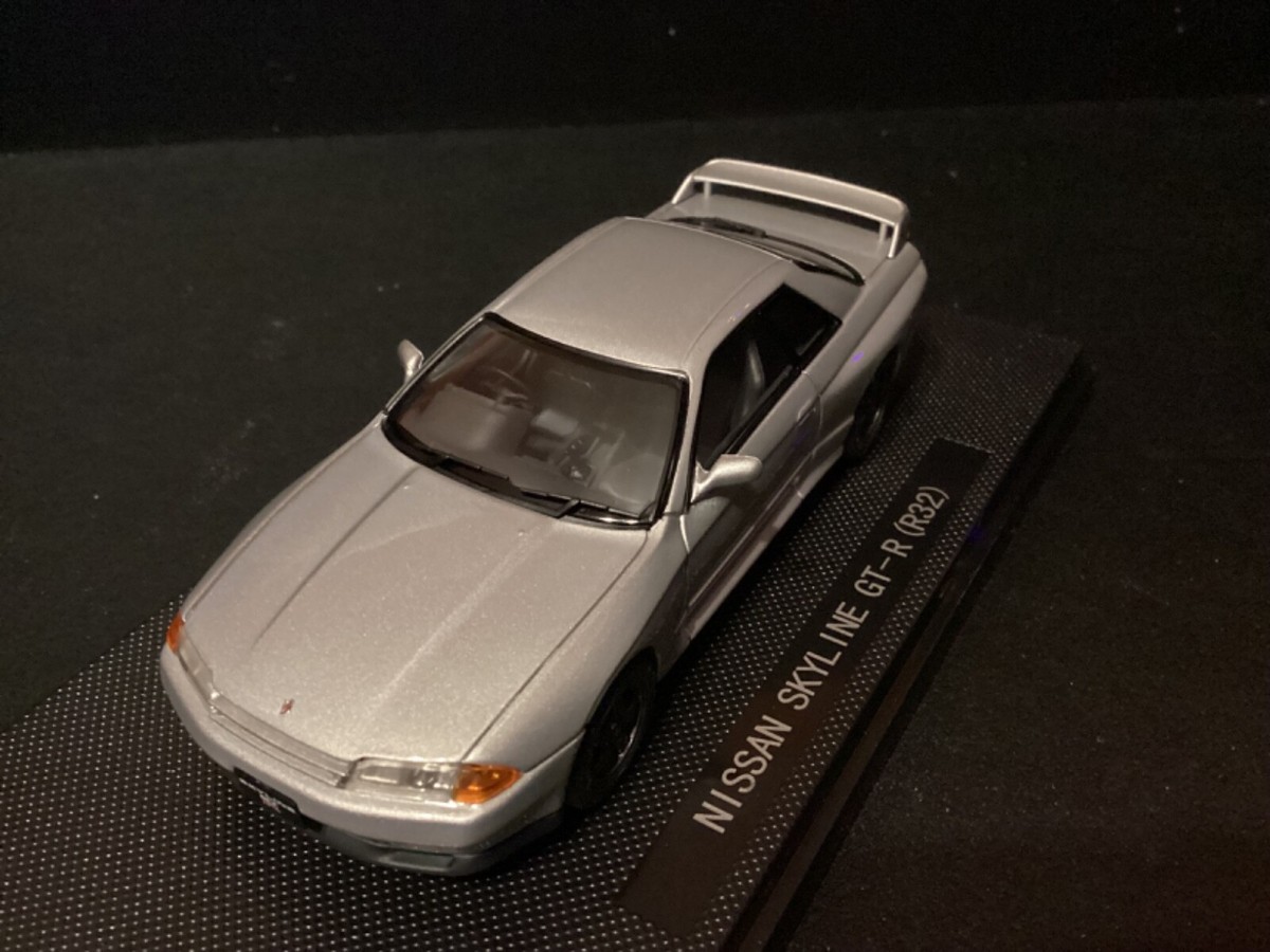Nissan Skyline R32 GT-R BNR32 1989 Ebbro Diecast Car in 1/43 scale