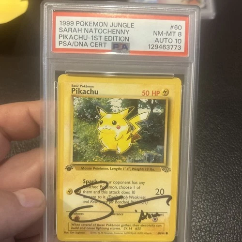 Pokemon 1999 Jungle 1st Edition - Pikachu 60/64 - PSA 8 auto 10 Sarah natochenny
