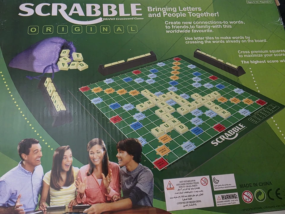 Mattel Scrabble Original Classic Board Tile Game Brand New Sealed 2012 - Image 3 of 4