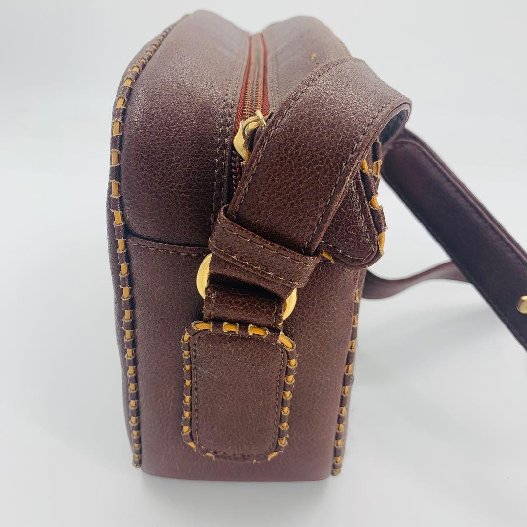 Valentino Garavani Leather Shoulder Bag Brown, Elegant, Used, 25cm x 20cm Japan thumbnail 3