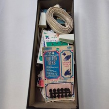 Vintage Sewing Notions Lot Prims Prym Majesty Snaps Hooks Eyes Tool Zippers