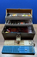Fishing Kit VTG Plano tackle box 5000 green and tan Made In The USA  With Gear 